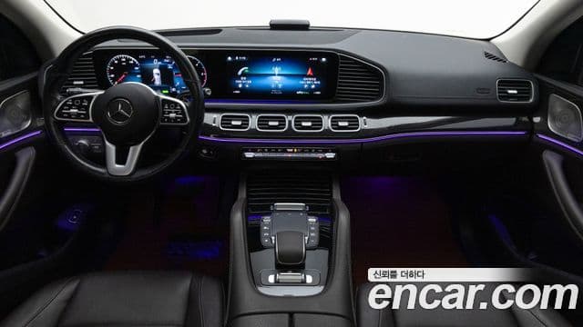 Mercedes-Benz GLE-Class 2022 — ფოტო 11/20