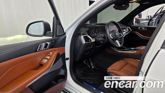 BMW X7 2025 — ფოტო 10/20