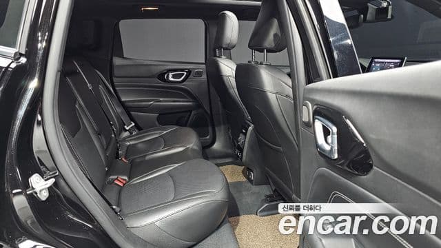 Jeep Compass 2022 — Şəkil 12/20