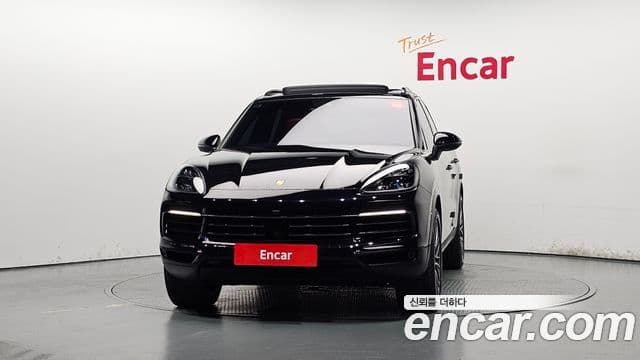 Porsche Cayenne 2019 — Фото 3/20