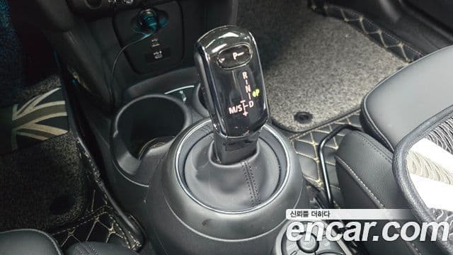 Mini Cooper 2021 — Şəkil 9/20