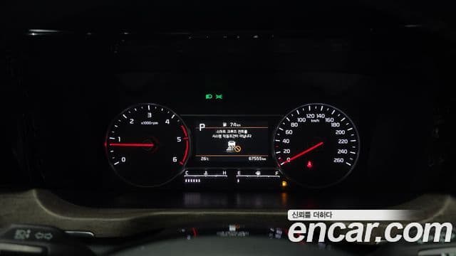 Kia Sorento 2023 — ფოტო 8/20