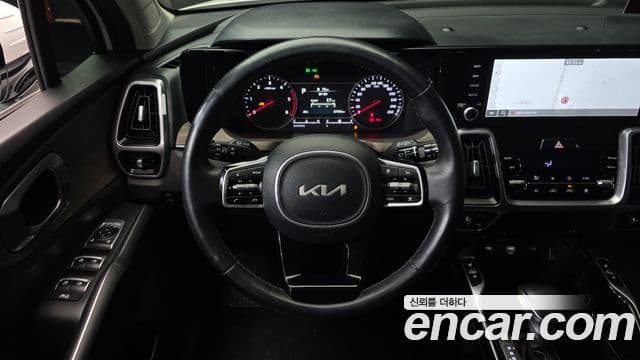 Kia Sorento 2023 — ფოტო 13/20