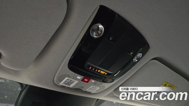 Kia Sorento 2023 — ფოტო 24/32