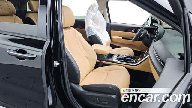 Kia Carnival 2021 — Şəkil 12/20