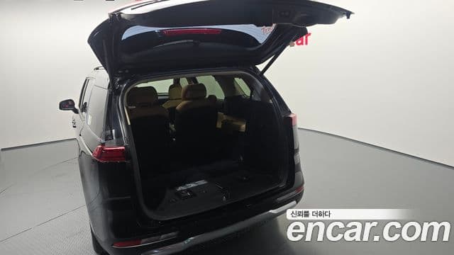 Kia Carnival 2021 — Şəkil 20/20