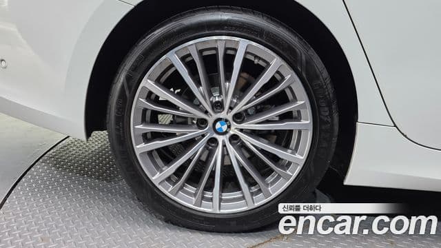 BMW 3 Series 2021 — Şəkil 5/20