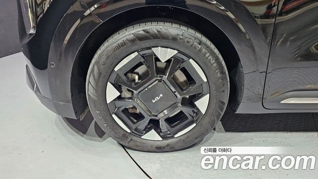 Kia Carnival 2024 — Şəkil 5/20