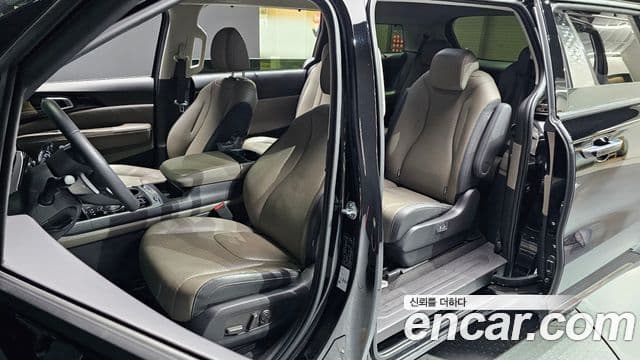 Kia Carnival 2024 — Şəkil 10/20