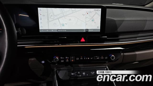 Kia Carnival 2024 — Şəkil 12/20