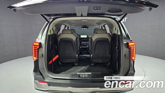 Kia Carnival 2024 — Şəkil 20/20