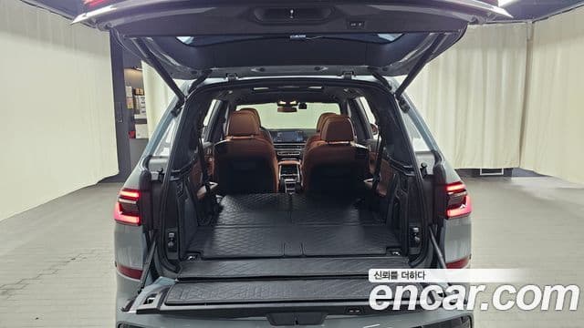 BMW X7 2024 — ფოტო 20/20