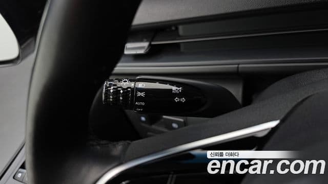 Hyundai Staria 2022 — Photo 7/31