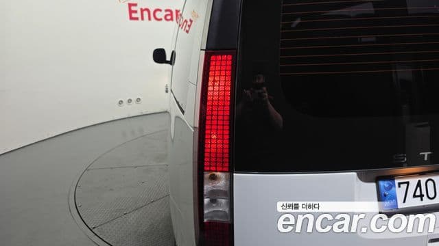 Hyundai Staria 2022 — Photo 28/31
