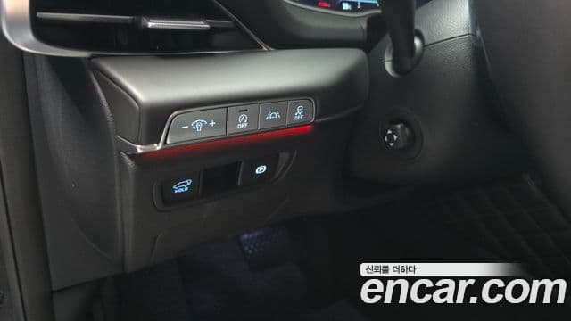 Genesis GV80 2021 — ფოტო 15/20