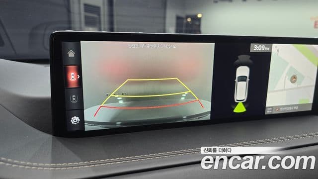 Genesis GV80 2021 — ფოტო 17/20