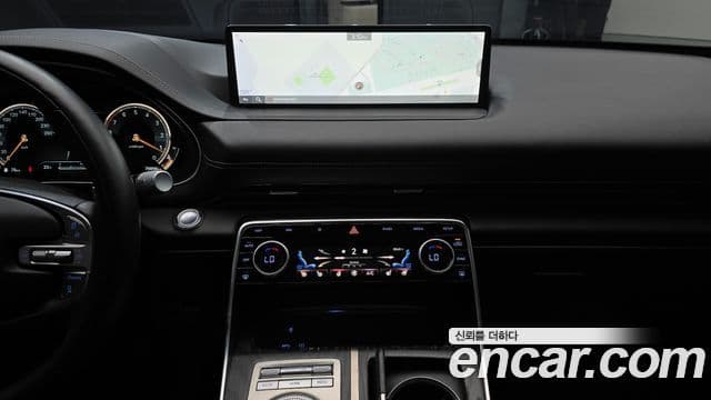 Genesis GV80 2021 — ფოტო 19/20