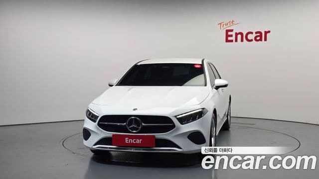 Mercedes-Benz A-Class 2024 — Фото 3/20