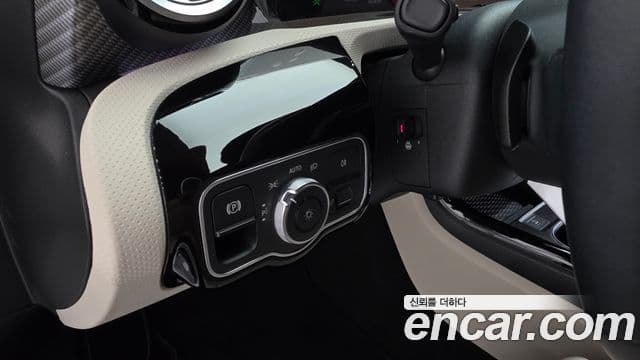 Mercedes-Benz A-Class 2024 — Фото 14/20