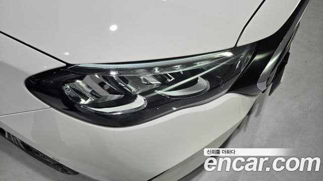 Mercedes-Benz E-Class 2025 — ფოტო 12/20