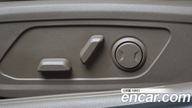 Kia K8 2021 — Şəkil 15/31