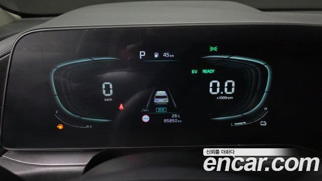 Kia Niro 2022 — Şəkil 8/20