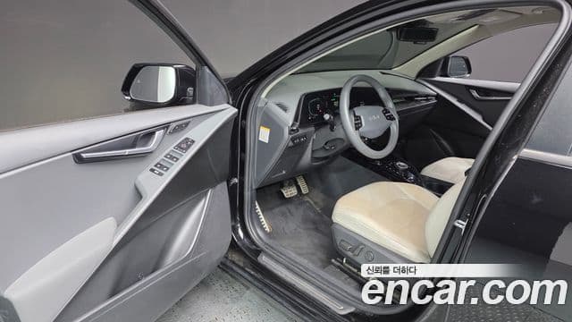 Kia Niro 2022 — Şəkil 10/20