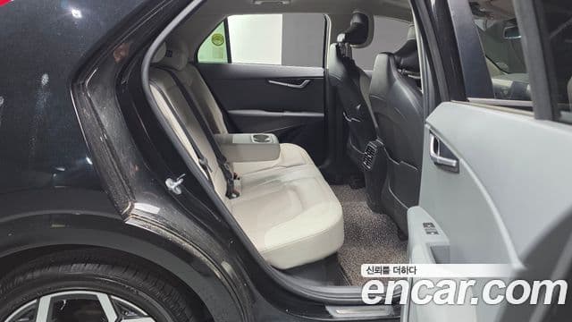 Kia Niro 2022 — Şəkil 11/20