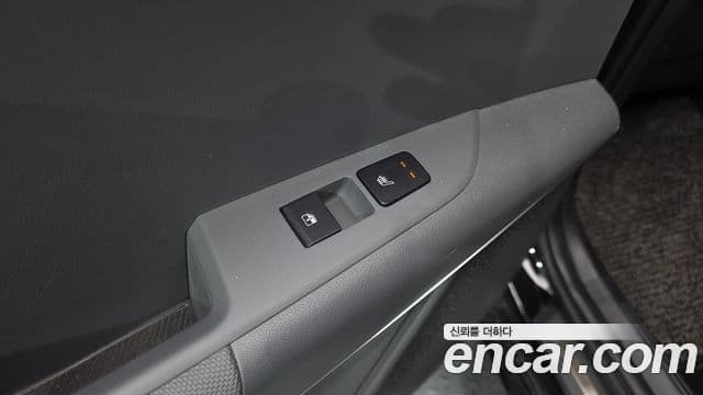 Kia Niro 2022 — Şəkil 20/20