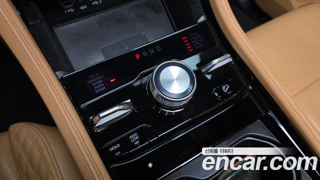Jeep Grand Cherokee 2022 — Фото 9/20