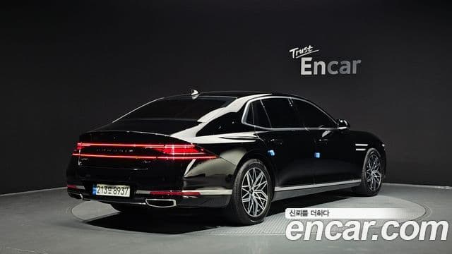 Genesis G90 2022 — Фото 2/20