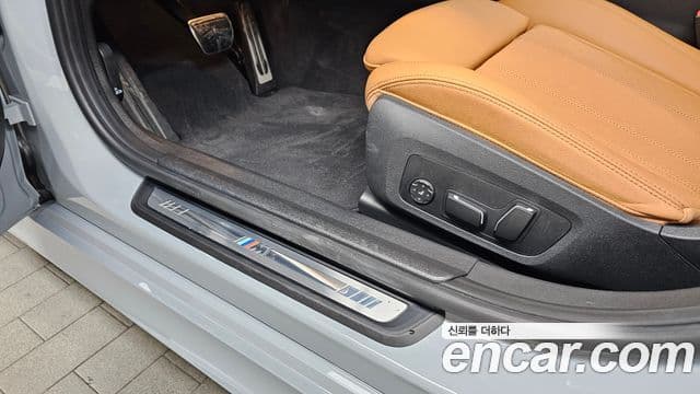 BMW 3 Series 2025 — ფოტო 16/20