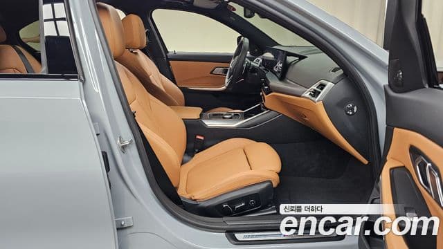 BMW 3 Series 2025 — ფოტო 7/31