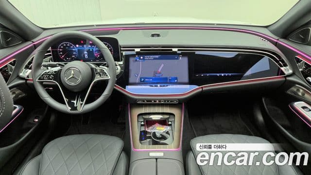 Mercedes-Benz E-Class 2025 — ფოტო 10/17