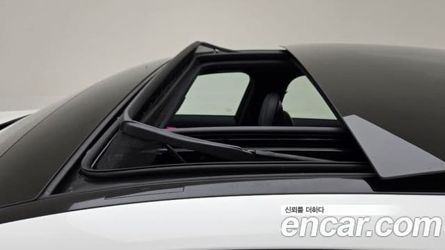 Mercedes-Benz E-Class 2025 — Şəkil 12/17