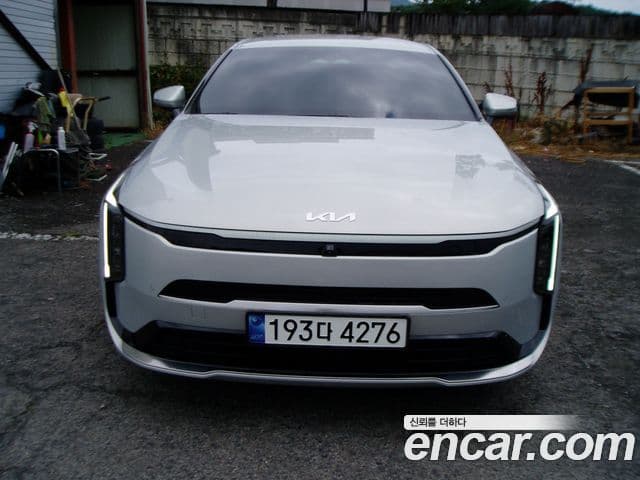 Kia K8 2024 — Şəkil 10/20