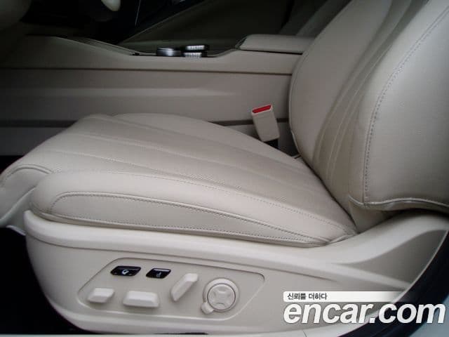 Kia K8 2024 — Şəkil 13/20