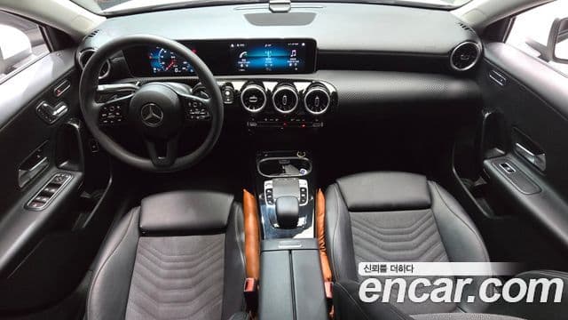 Mercedes-Benz A-Class 2020 — Фото 7/20