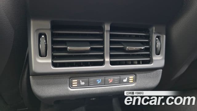 Land Rover Range Rover Evoque 2026 — Şəkil 18/20