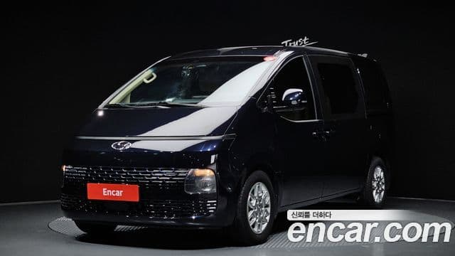 Hyundai Staria 2022 — ფოტო 8/20