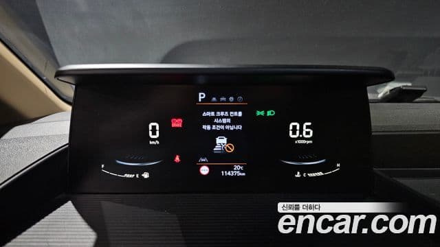 Hyundai Staria 2022 — ფოტო 6/20