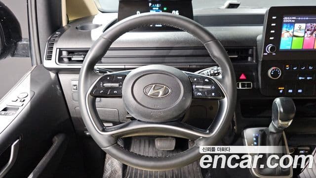 Hyundai Staria 2022 — ფოტო 12/20