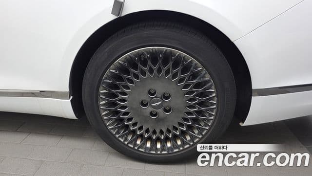 Genesis G80 2020 — Şəkil 28/34