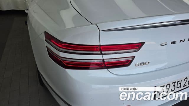 Genesis G80 2020 — Şəkil 14/34