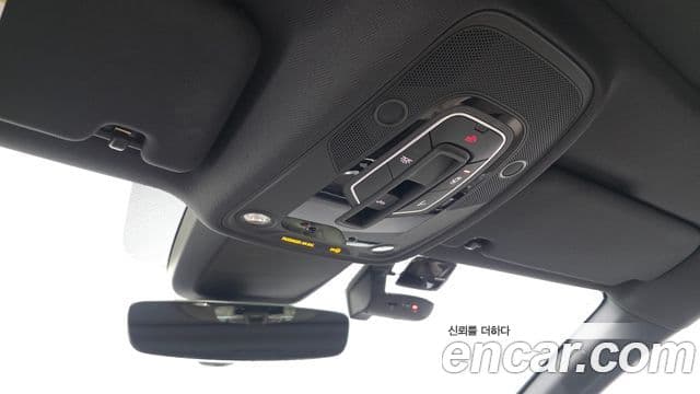 Audi A7 2020 — ფოტო 19/20