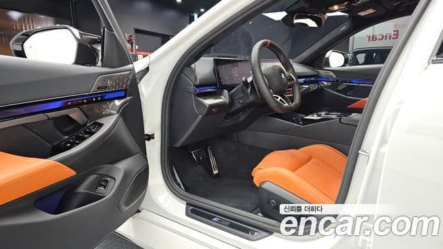 BMW M5 2025 — ფოტო 10/20