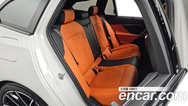 BMW M5 2025 — ფოტო 11/20