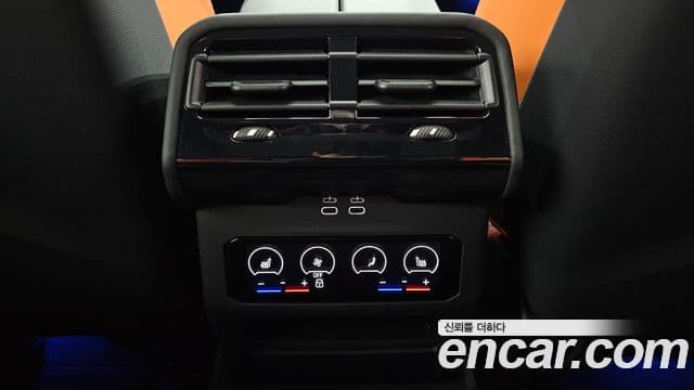 BMW M5 2025 — Photo 16/36