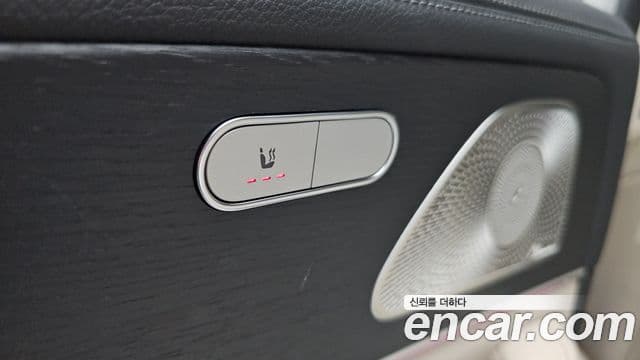 Mercedes-Benz GLE-Class 2024 — Şəkil 17/20