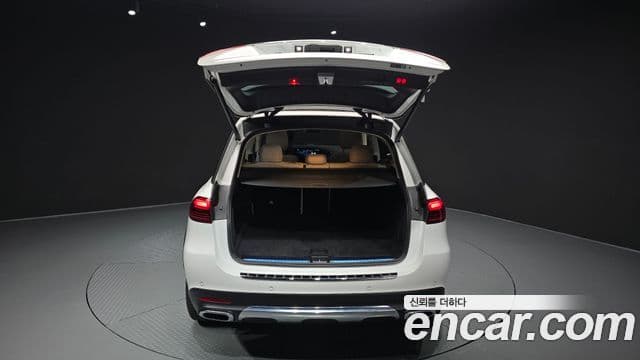 Mercedes-Benz GLE-Class 2024 — Photo 17/35